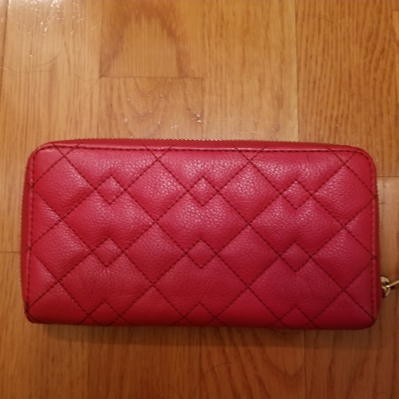 Marc by Marc Jacobs quilted zip wallet - Picture 5 of 13